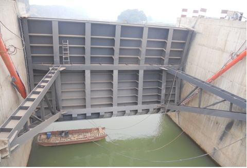 title 水性環氧云鐵中間漆